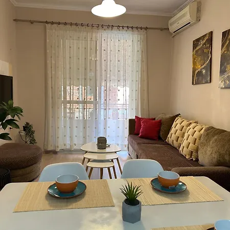 Tirana Διαμέρισμα *